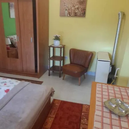 Szalai Apartment *